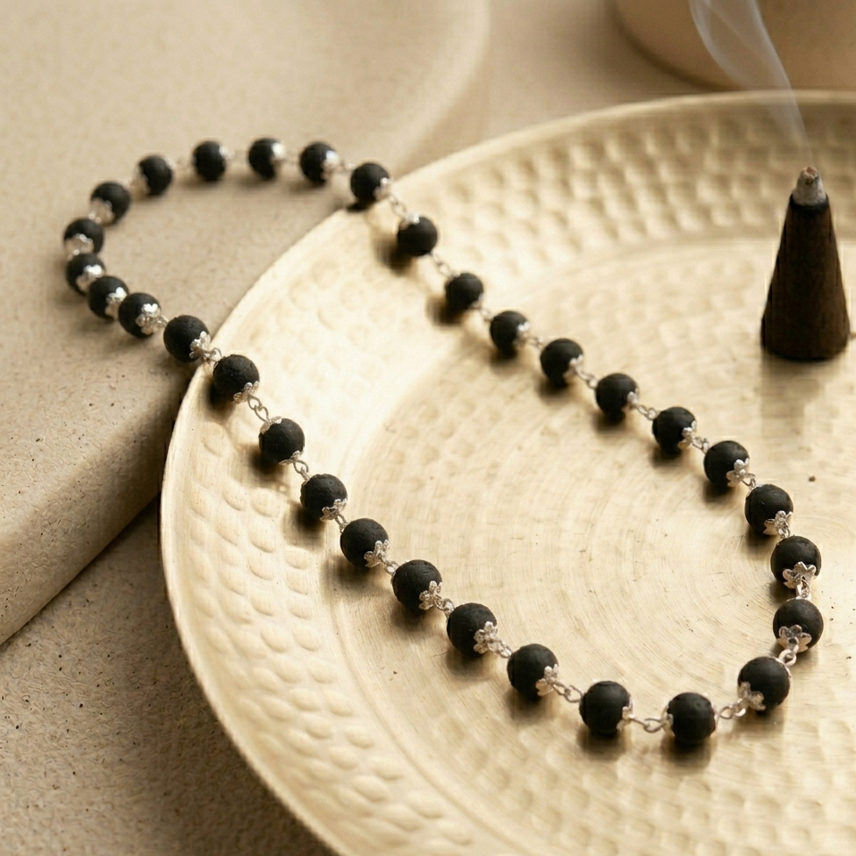 Karungali Malai Silver Cap Necklace